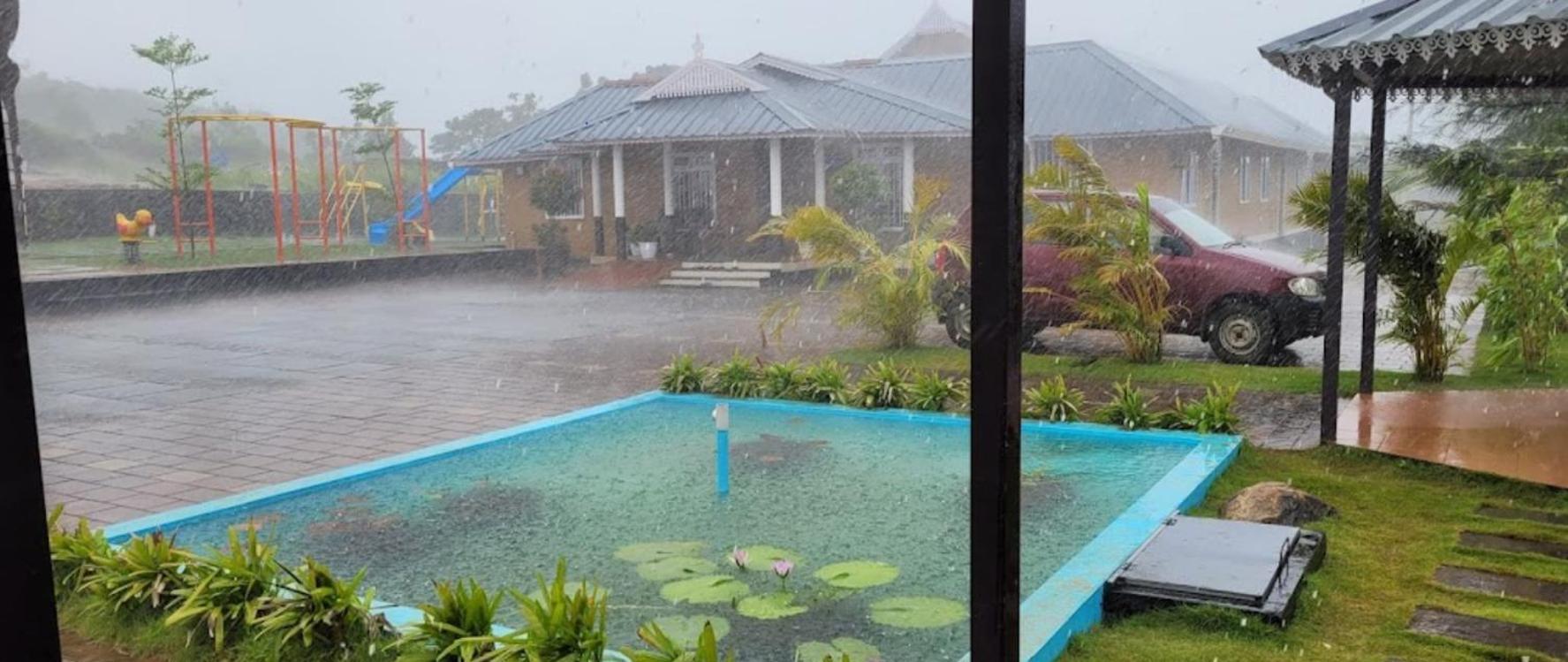 Misty Green Hills Parks & Resorts Kondotty エクステリア 写真
