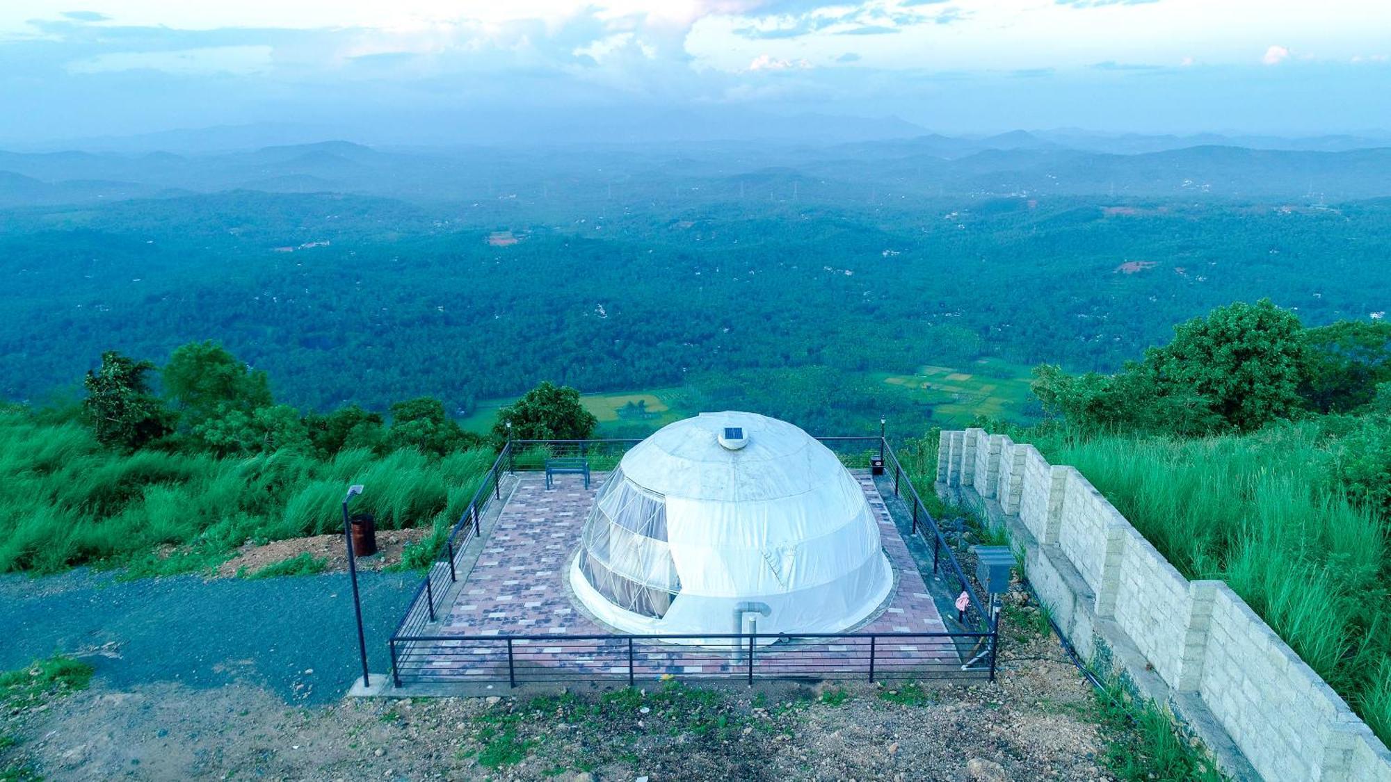 Misty Green Hills Parks & Resorts Kondotty エクステリア 写真