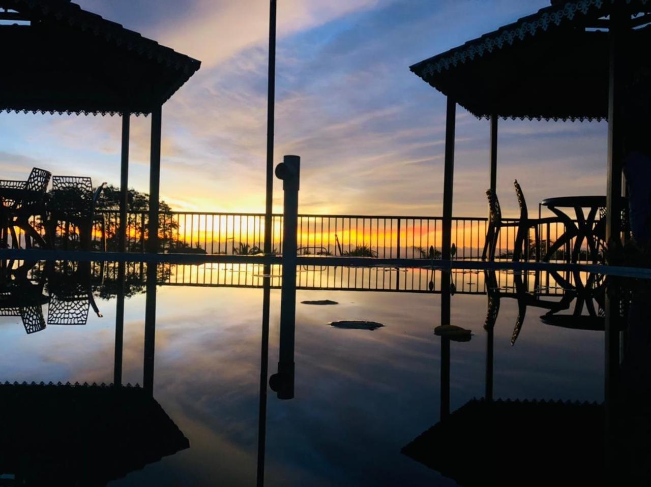 Misty Green Hills Parks & Resorts Kondotty エクステリア 写真