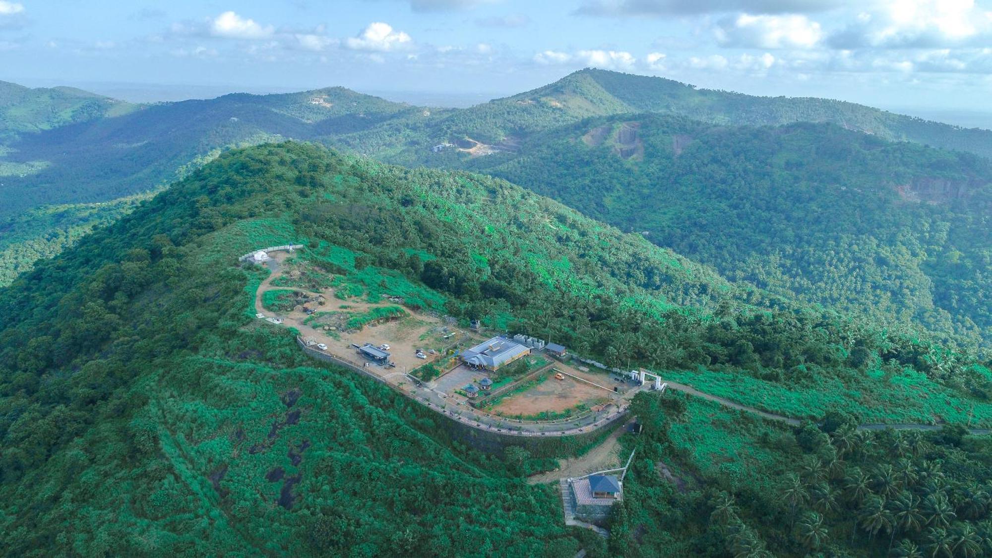 Misty Green Hills Parks & Resorts Kondotty エクステリア 写真
