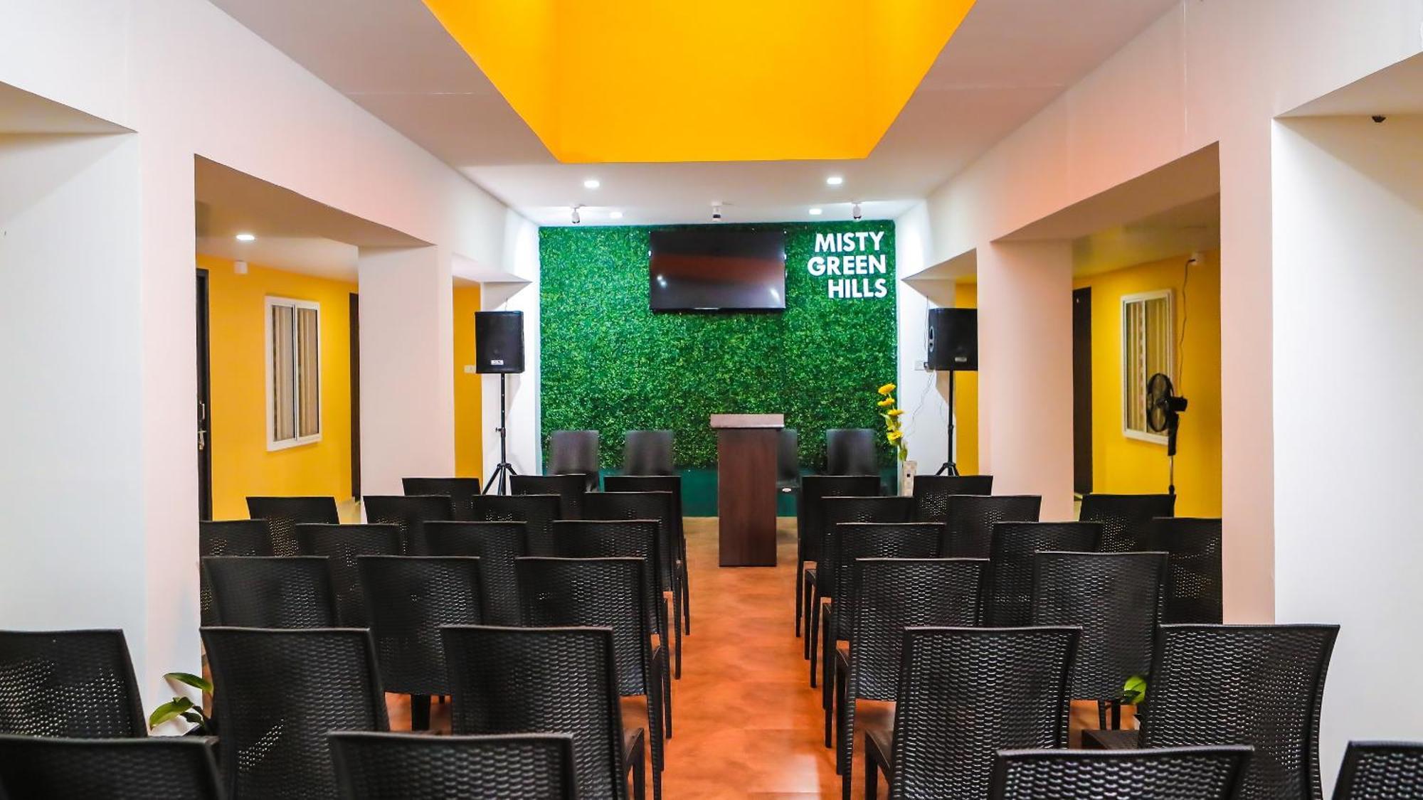 Misty Green Hills Parks & Resorts Kondotty エクステリア 写真
