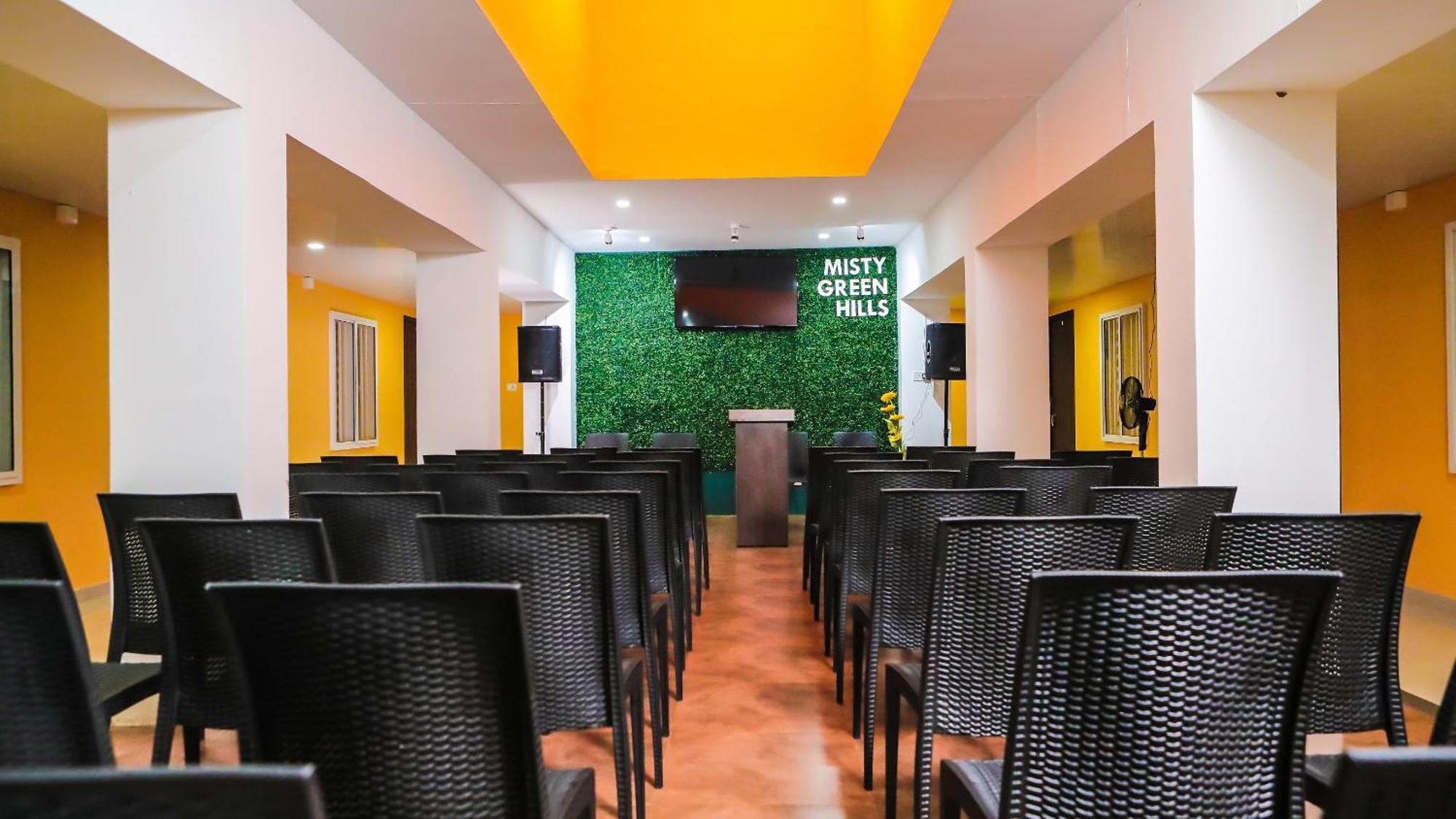 Misty Green Hills Parks & Resorts Kondotty エクステリア 写真