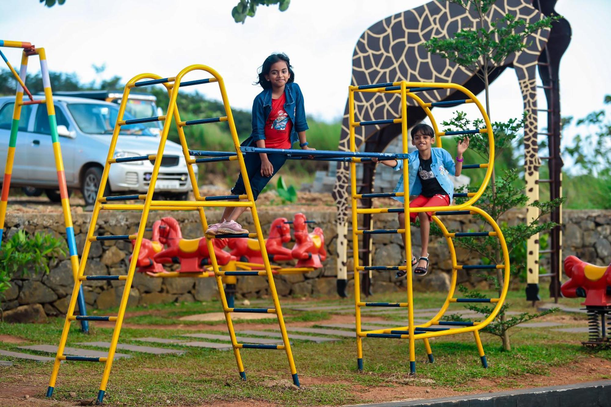 Misty Green Hills Parks & Resorts Kondotty エクステリア 写真